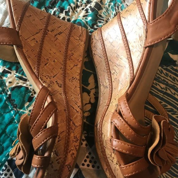 Wedges - Picture 3 of 3